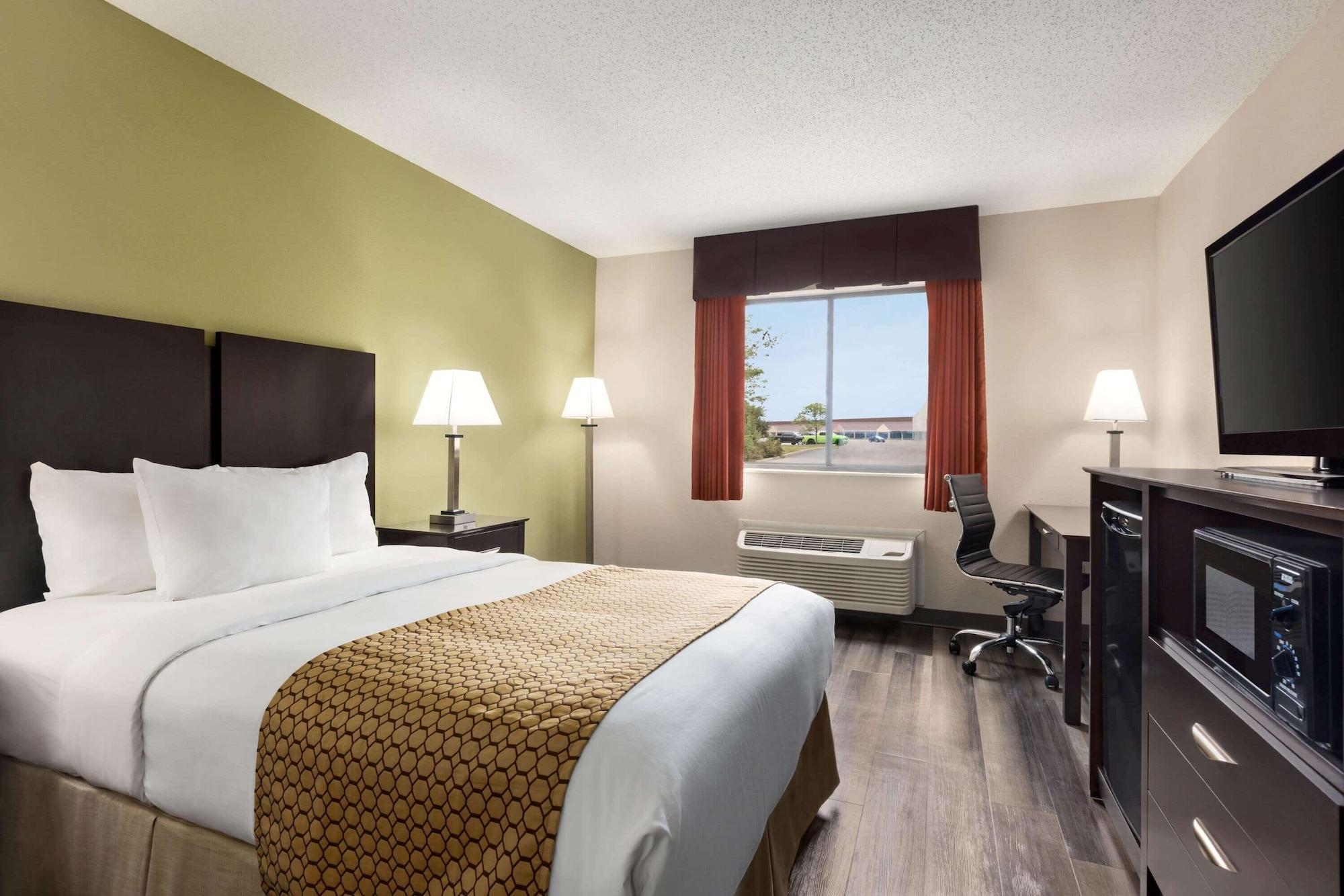 Baymont By Wyndham Monroe Hotell Eksteriør bilde